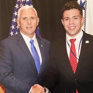 Meet your Posher, Cory